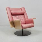 1387 8343 SWIVEL CHAIR